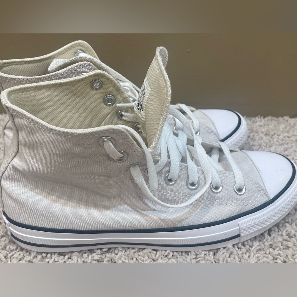 EUC - Converse All Stars High-Top Sneakers